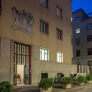 Prima Collection 3*, Rom Italien
